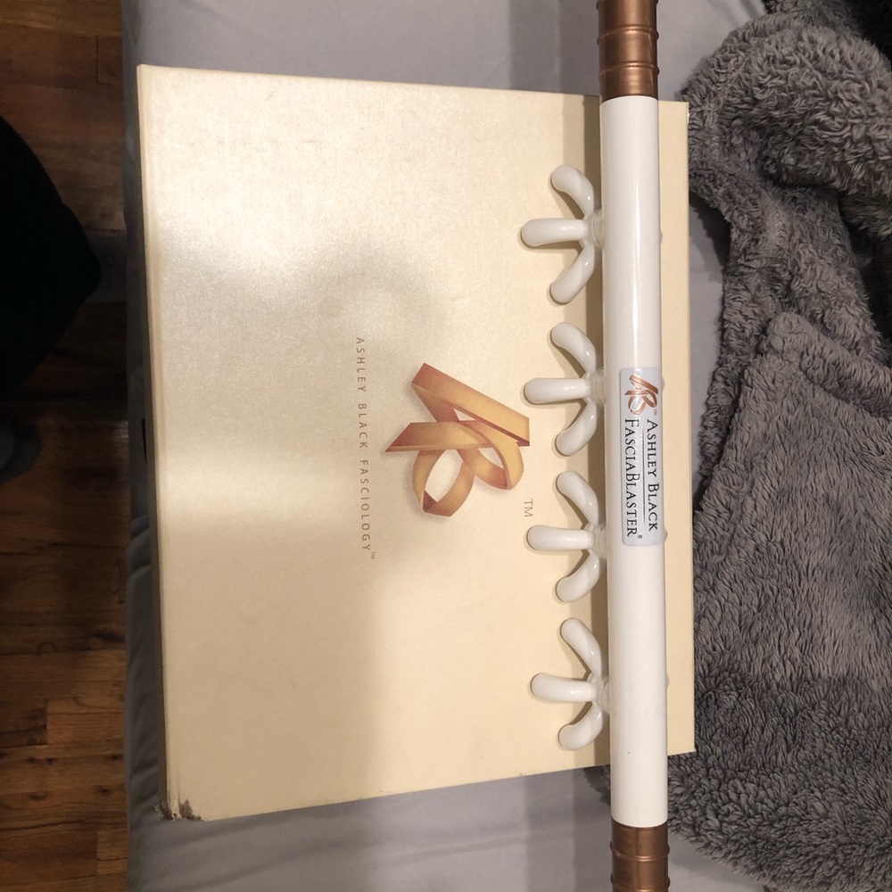 Ashley Black fasciology with wand